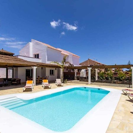 Villa Privada En Un Entorno Unico コラレホ エクステリア 写真
